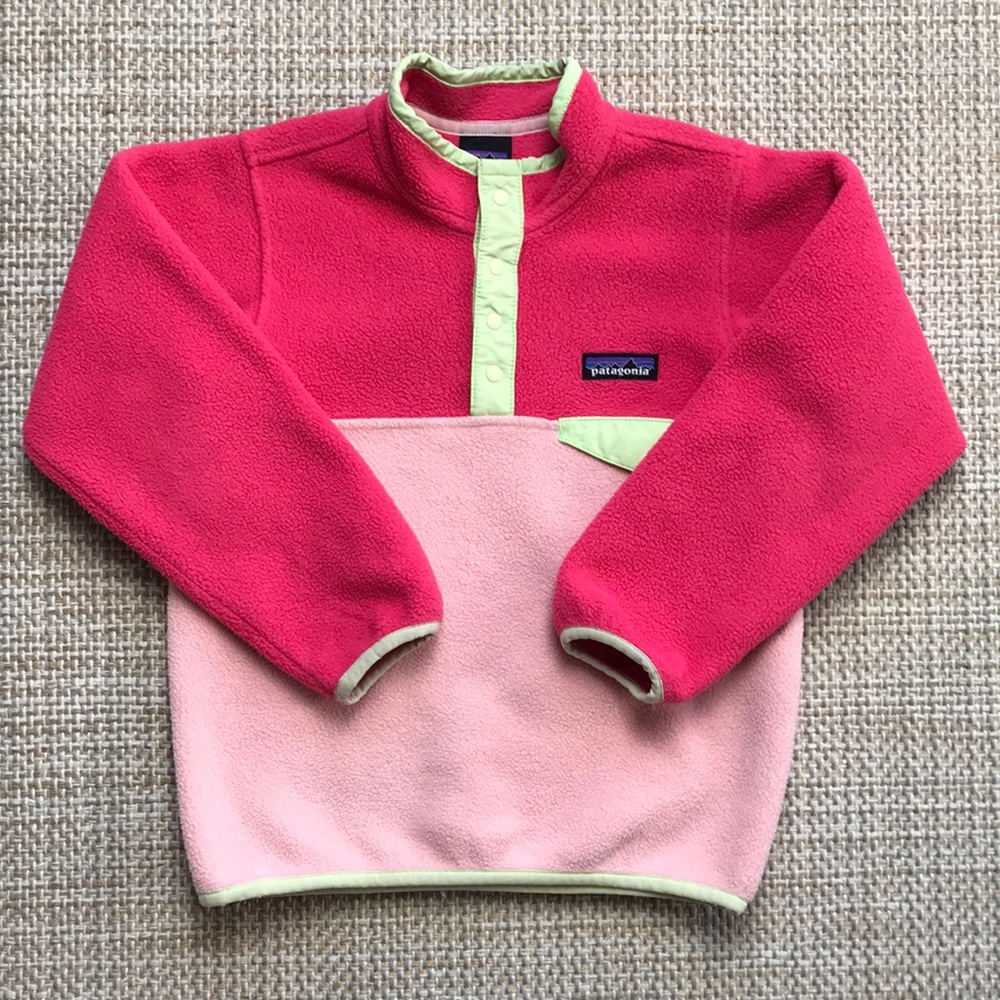 Patagonia Fleece Pullover (size 5T)
